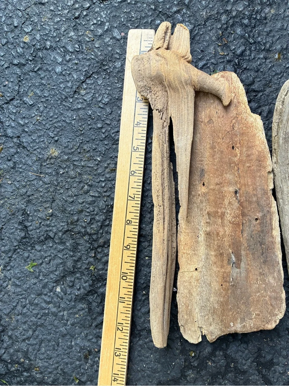 Natural Driftwood Wall Art - Rustic Beige Decorative Planks